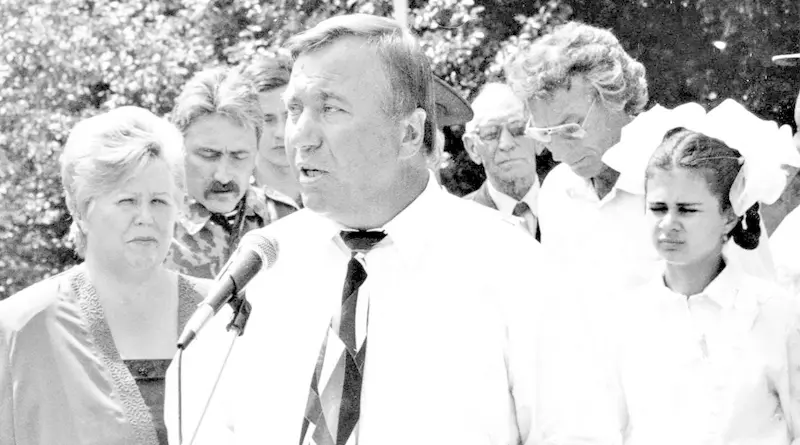 С 1999-го по 2008-й годы Александр Розганов был председателем Могилевского райисполкома. Фото: pniva.by