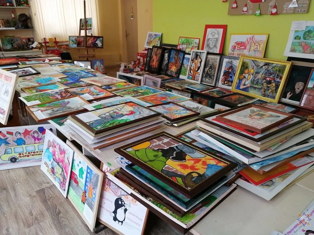 Городской этап смотра-конкурса «Спасатели глазами детей-2023» в Могилеве. Фото: mogilev.mchs.gov.by