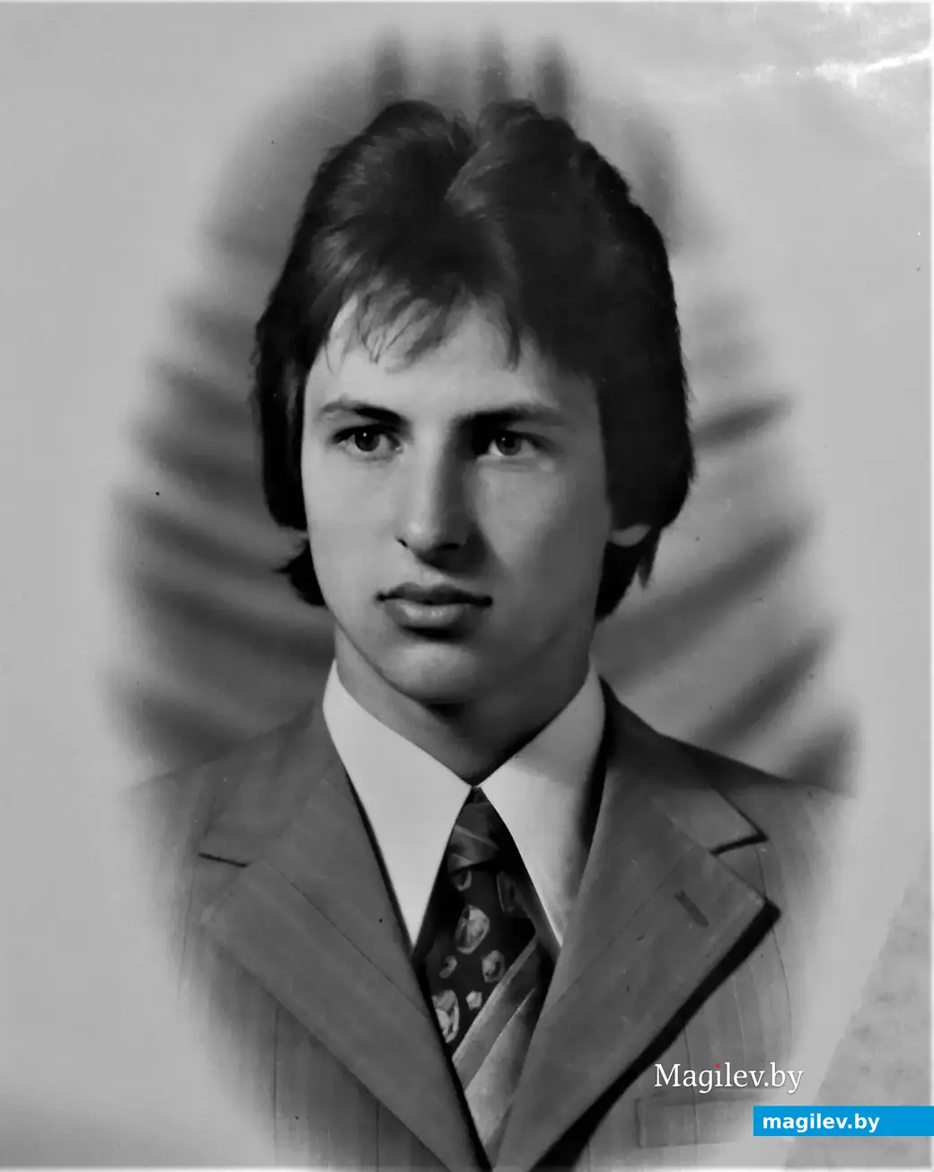 В молодости Александр Терешин вполне мог бы посягнуть на отечественный кинематограф. Для этого у него были данные. Могилев, 1970-е годы.