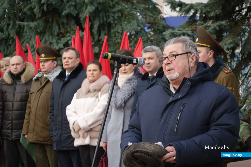 15.02.2023. Бобруйск. Возложение цветов к памятнику воинам-интернационалистам, митинг,
