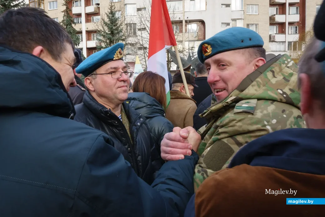 15.02.2023. Бобруйск. Возложение цветов к памятнику воинам-интернационалистам, митинг,