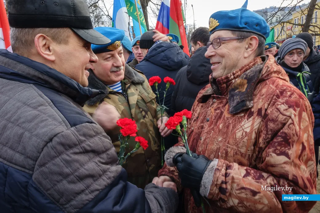 15.02.2023. Бобруйск. Возложение цветов к памятнику воинам-интернационалистам, митинг,