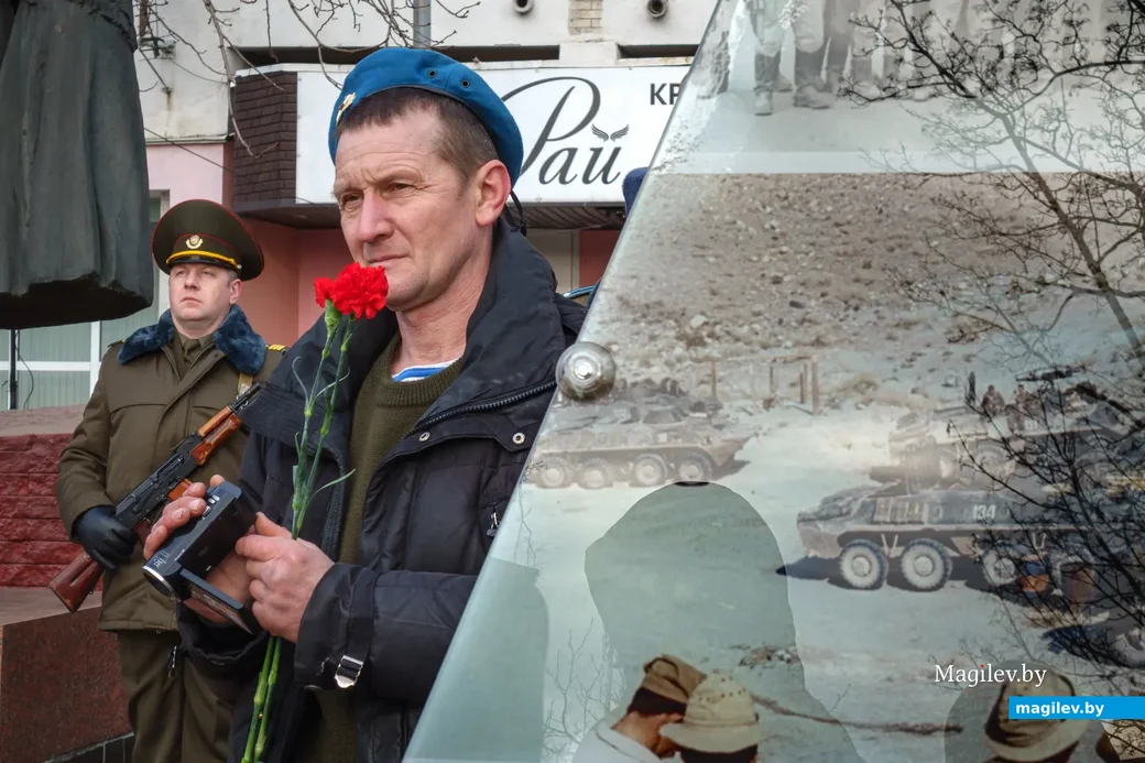 15.02.2023. Бобруйск. Возложение цветов к памятнику воинам-интернационалистам, митинг,