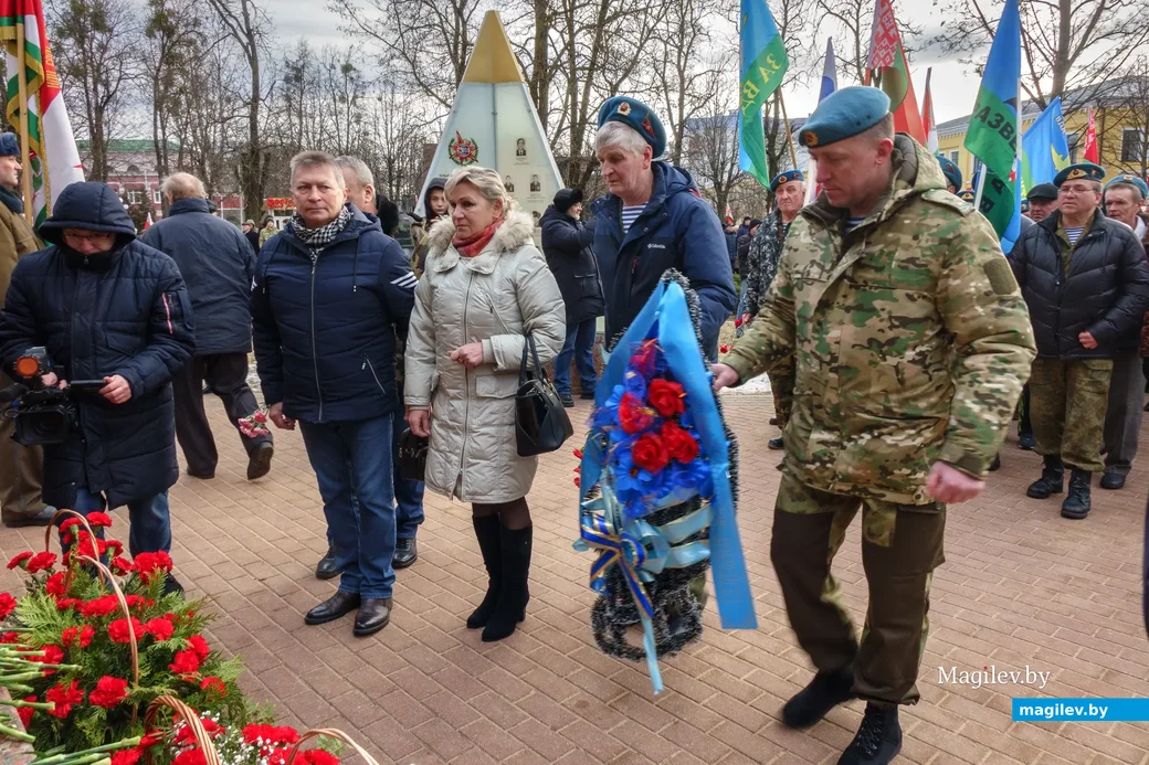 15.02.2023. Бобруйск. Возложение цветов к памятнику воинам-интернационалистам, митинг,