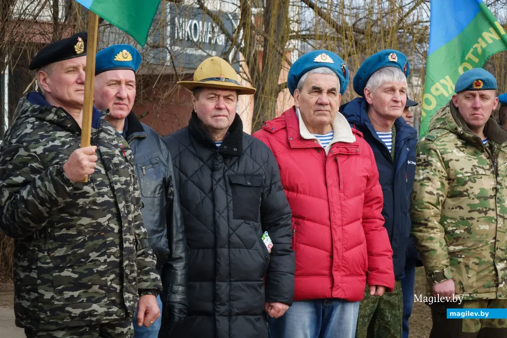 15.02.2023. Бобруйск. Возложение цветов к памятнику воинам-интернационалистам, митинг,