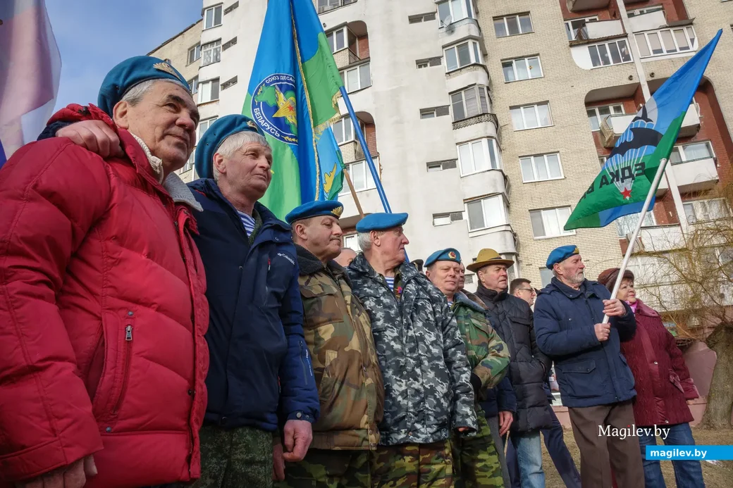 15.02.2023. Бобруйск. Возложение цветов к памятнику воинам-интернационалистам, митинг,