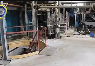 Работница бобруйского завода опрокинула на себя ведро серной кислоты