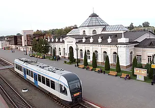 С 1 мая в Беларуси пенсионеры смогут ездить в поездах региональных линий за полцены