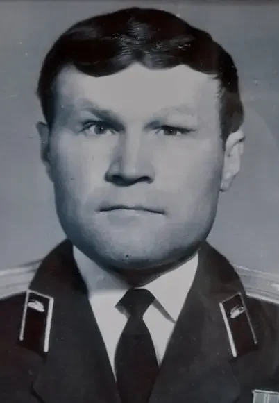 Одиноков Анатолий Дмитриевич.