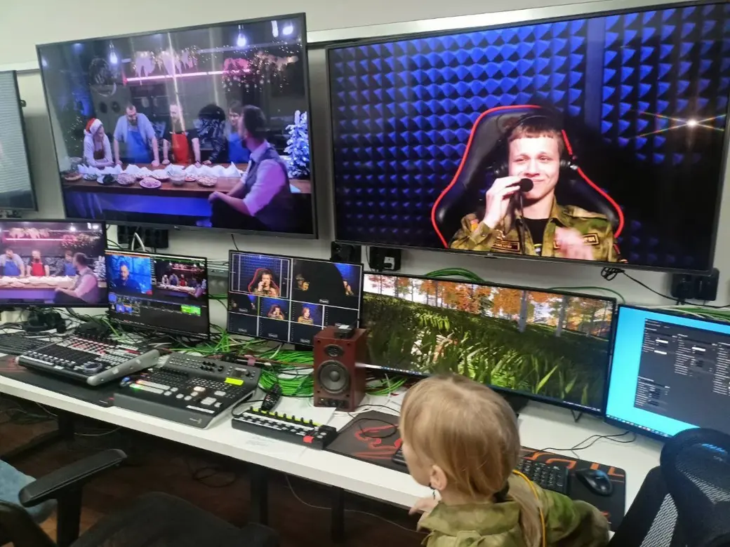 Курсанты военно-патриотического клуба «Гарнизон» 51-й гвардейской артиллерийской бригады (Осиповичи) посетили главный офис Lesta Games. Фото: «Асiповiцкi край»