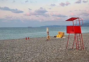 В Грузии ищут белоруску, которую унесло в Черное море