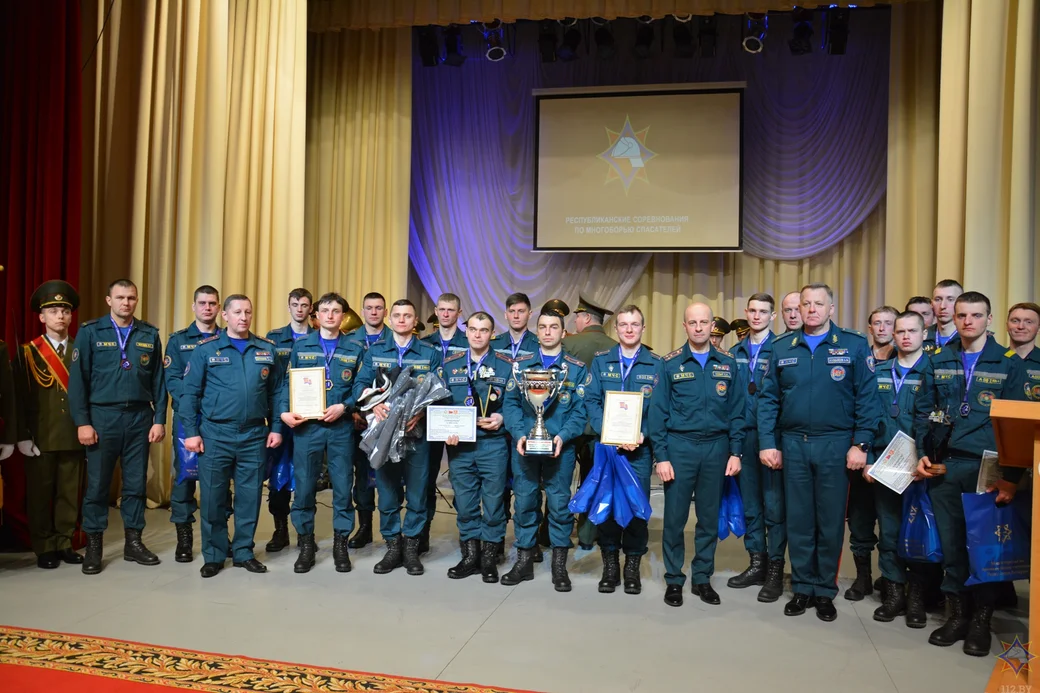 Завершились республиканские соревнования о многоборью спасателей. Фото: mogilev.mchs.gov.by.