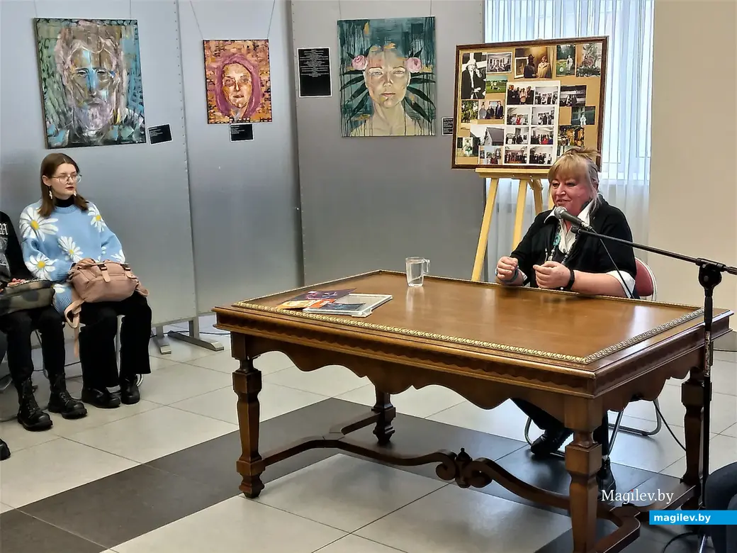 Творческая встреча с легендарной Верой Юрковой. Могилев, выставочный зал музея истории Могилева.