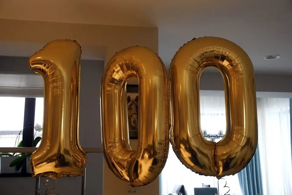 100-летний юбилей отметила жительница Могилева Надежда Бамбизова. Фото: Сергей Карпеков, vestnikmogileva.by.