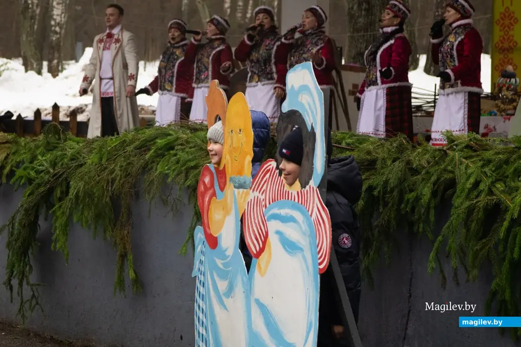 Могилев, 25 февраля 2023 года. Гуляния на Масленицу в Печерском лесопарке.