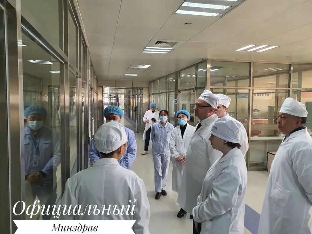 Глава белорусского Минздрава посетил компанию, которая расположена в городе Шицзячжуан в провинции Хэбэй.