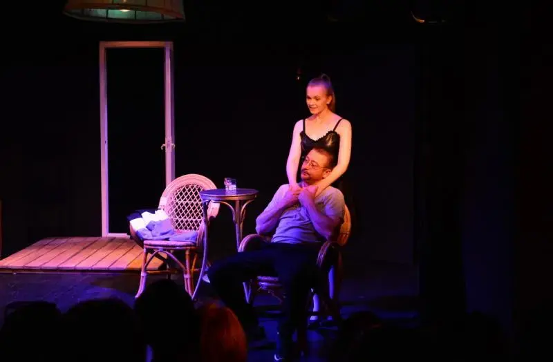 В репертуаре Могилевского драмтеатра сейчас есть спектакль «Белые крылья» по пьесе Алексея Дударева. Фото: mdrama.by.