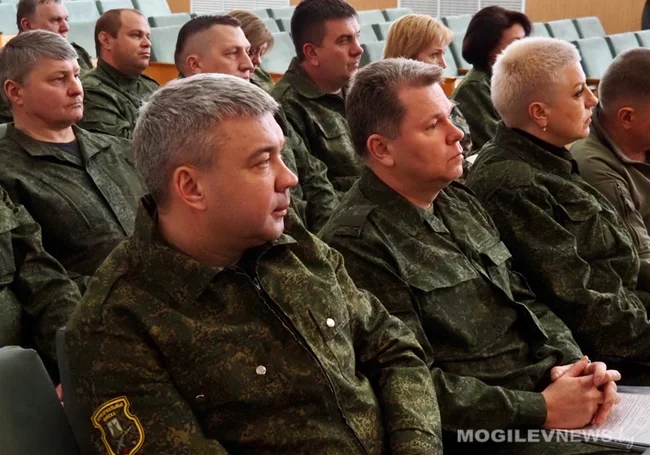 В Чаусах проходят плановые занятия с председателями городских и районных исполкомов