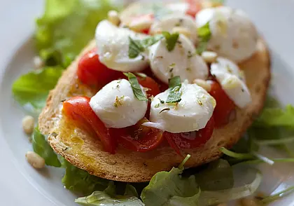 Врач рассказала, из-за каких продуктов появляется целлюлит