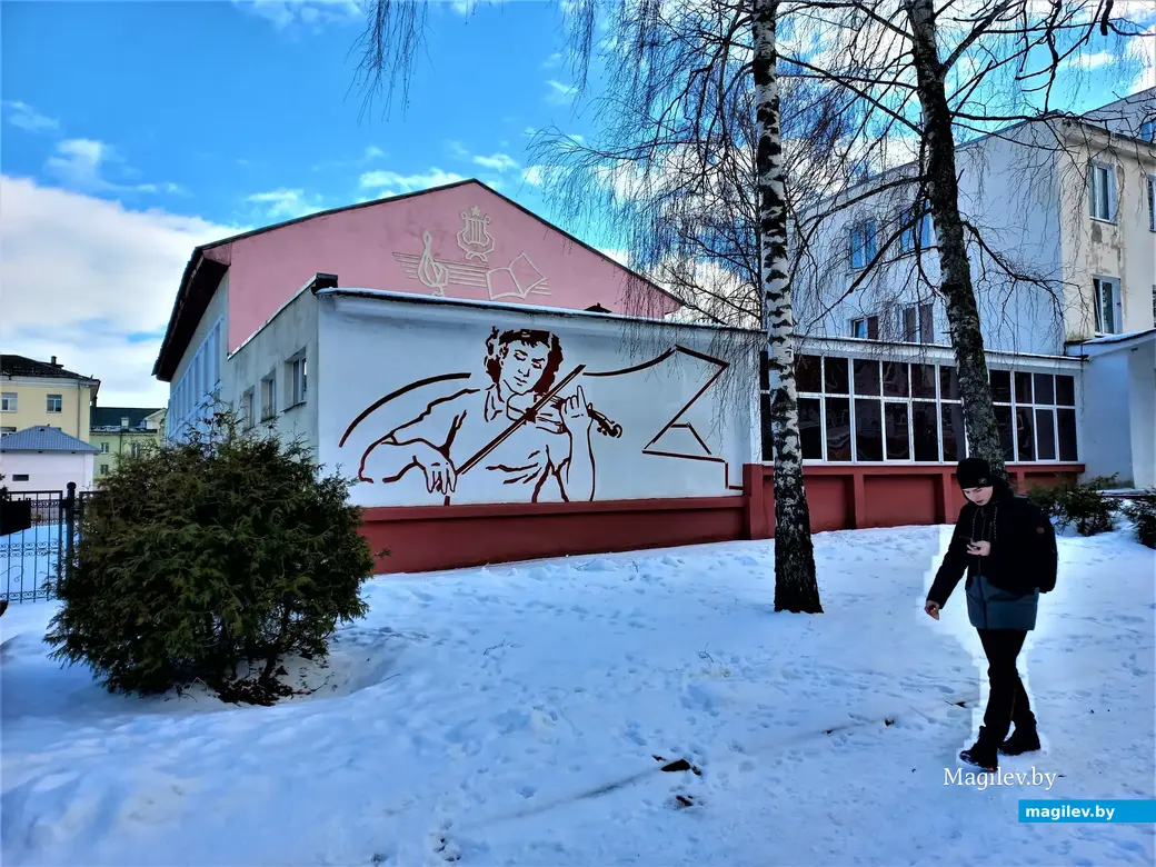 Могилевский государственный колледж искусств, в прошлом – музыкальное училище. Могилев, март 2023 года.