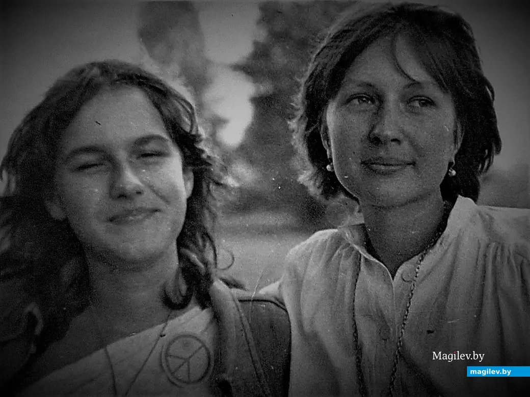 Наши девочки были (и по сей день остаются) самыми лучшими и самыми красивыми. Могилев, 1979 год.