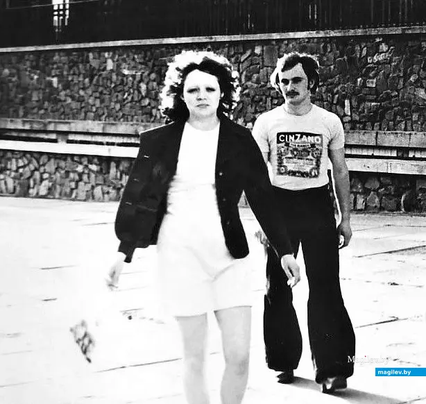 Наши девочки были (и по сей день остаются) самыми лучшими и самыми красивыми. Могилев, 1976 год.