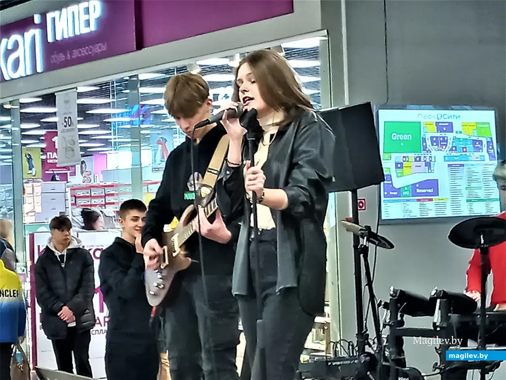 Праздничная программа в ТЦ «Парк Сити». Могилев, 08.03.2023 г.