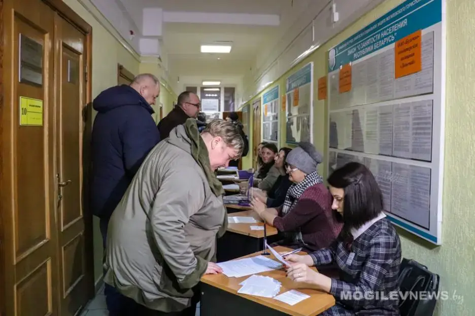 Ярмарка вакансий. Могилев, управление по труду, занятости и соцзащите горисполкома. 9.03.2023.г. Фото: mogilevnews.by