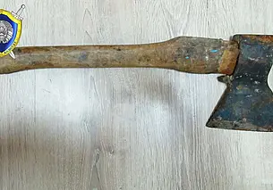 Пьяный витебчанин напал на подростка с топором за отказ дать закурить