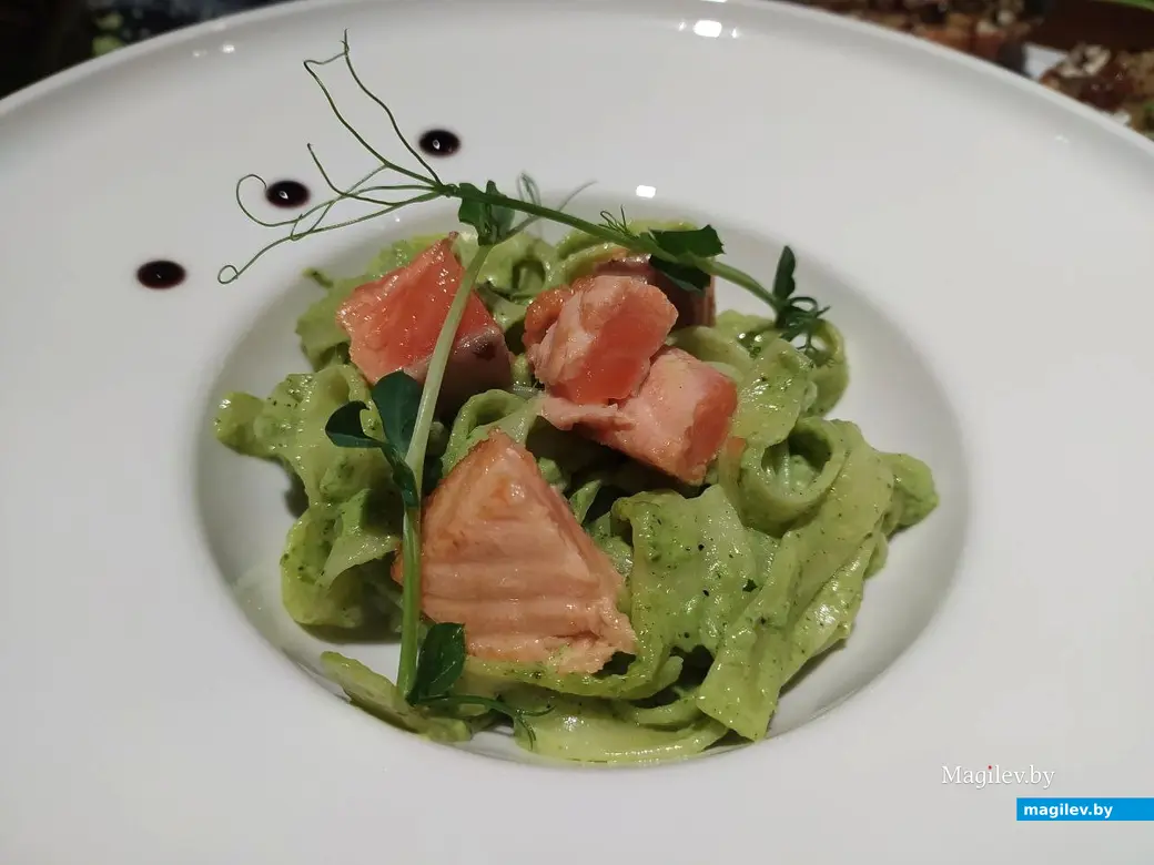 Паста «Песто» от рестобара «Эдисон» на шестом фестивале «Гастрофест» в Могилеве. 20.11.2023 г.