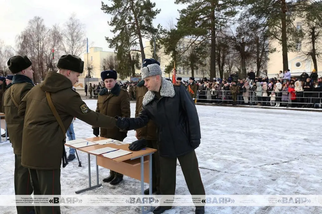 25 ноября 2023 года. Военную присягу приняли свыше 400 военнослужащих нового пополнения 120-й отдельной гвардейской механизированной бригады.