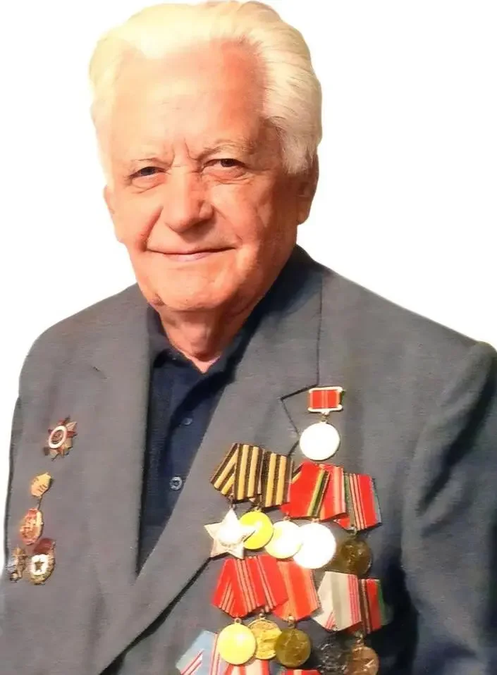 Алехнович Евгений Антонович.