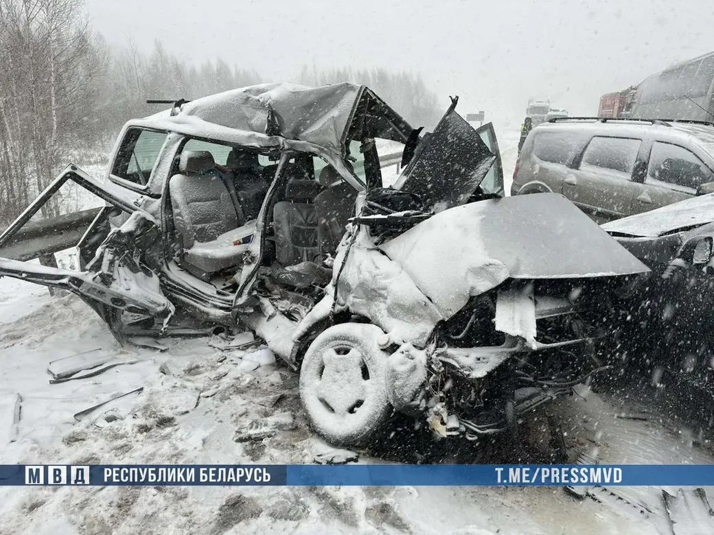 ДТП в Чаусском районе Могилевской области, 27.11.2023 г. Фото МВД РБ.