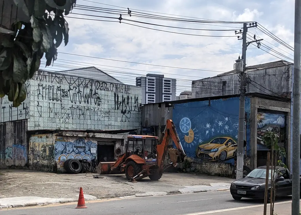 Бразилия из окна автобуса. Октябрь, 2023 г.