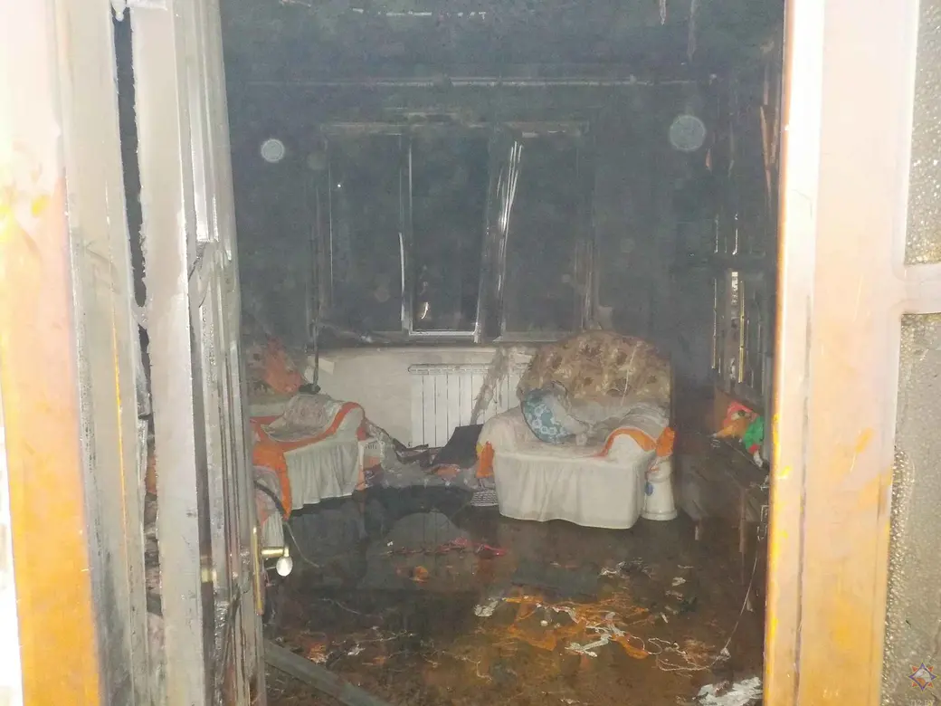 29 ноября 2023 года. Пожар в квартире по проспекту Строителей в Бобруйске. Фото: МЧС.