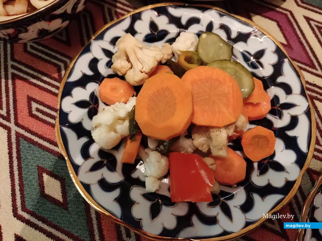 «Гастрофест» в Могилеве. Чайхана «Рахмат», 23.11.2023 г. Восточные соленья