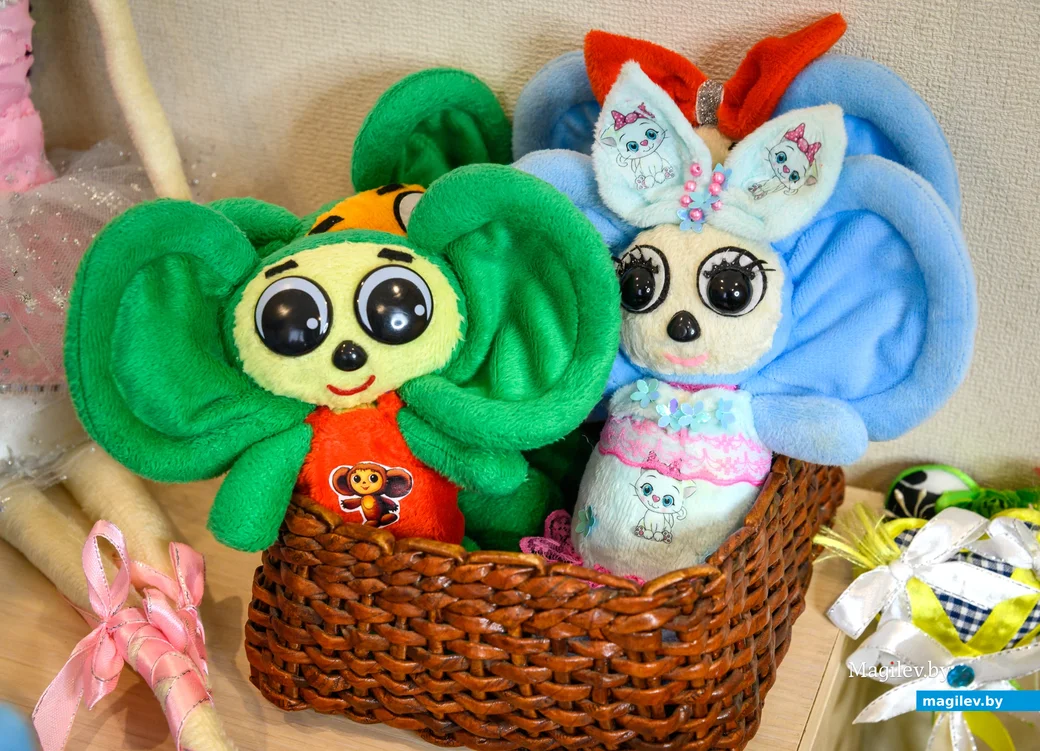 Изделия ремесленника Елизаветы Климович.