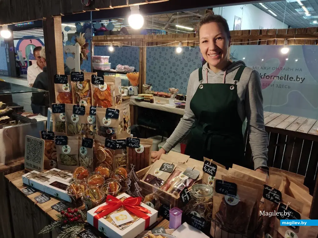 Могилев, ТЦ Е-Сити, фермерский маркет «Свая ежа», 3.12.2023 г.