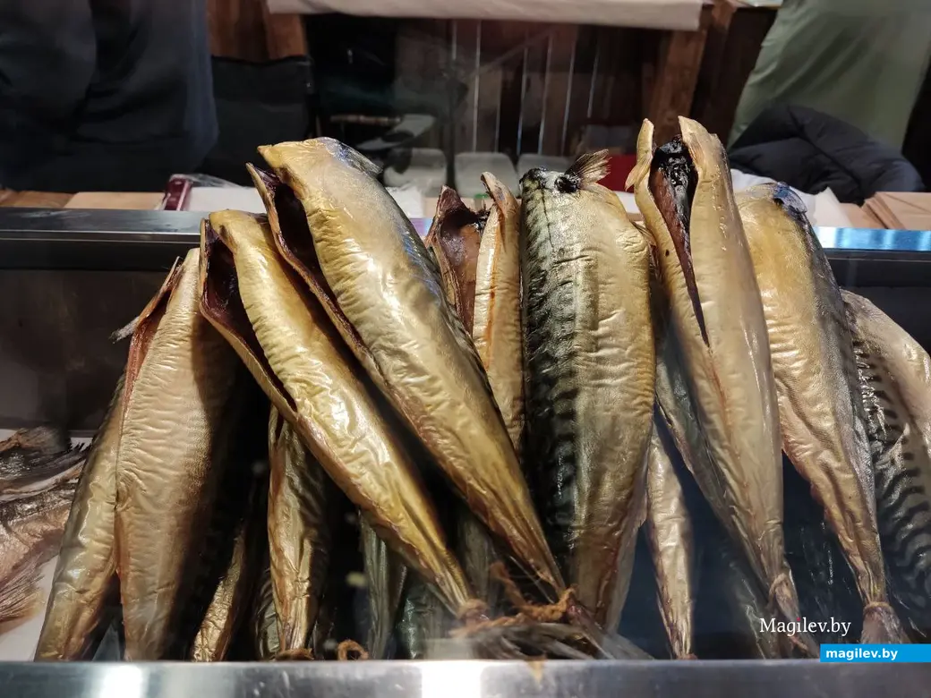 Рыбка домашнего копчения, на натуральном дымке! Могилев, ТЦ Е-Сити, фермерский маркет «Свая ежа», 3.12.2023 г.