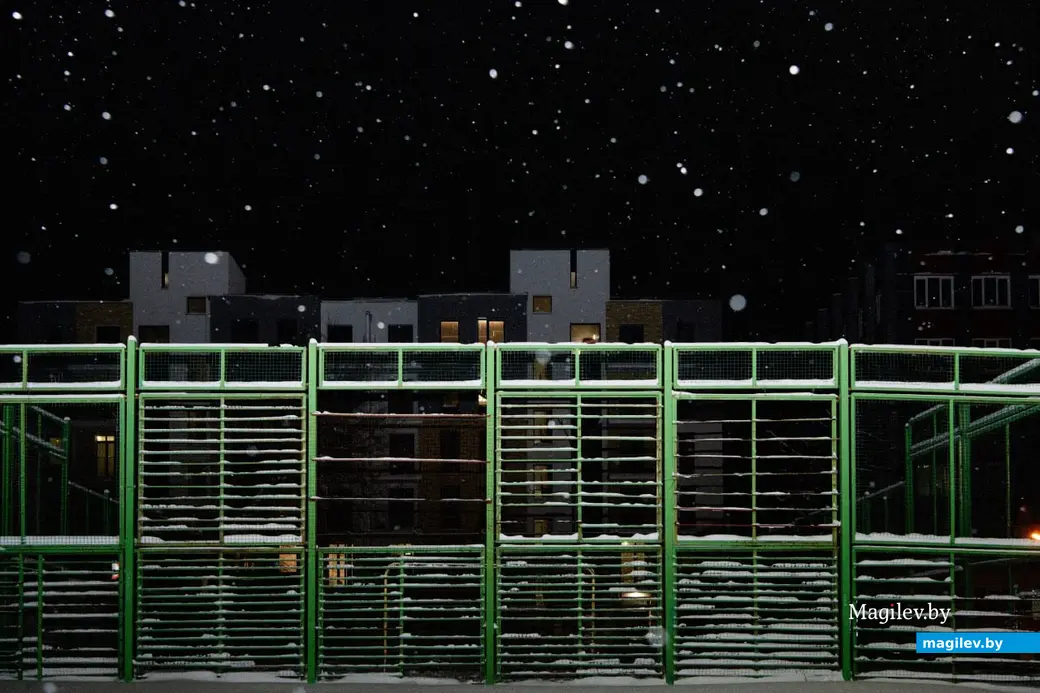 Декабрь 2023 г. Могилев. Вечерняя снежная сказка.