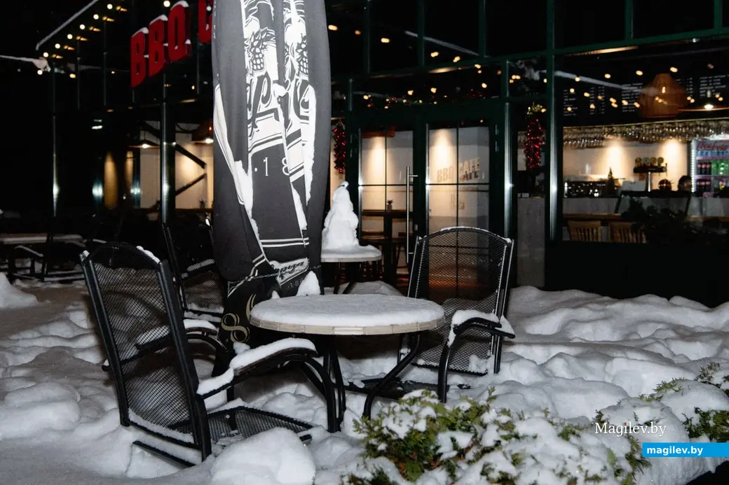 Декабрь 2023 г. Могилев. Вечерняя снежная сказка.