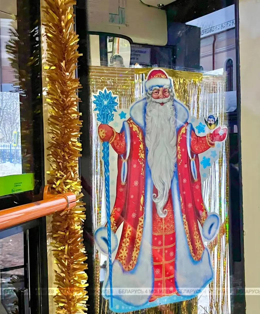 Декабрь 2023 г. Могилев. «Новогодние» троллейбусы стали курсировать по городу.