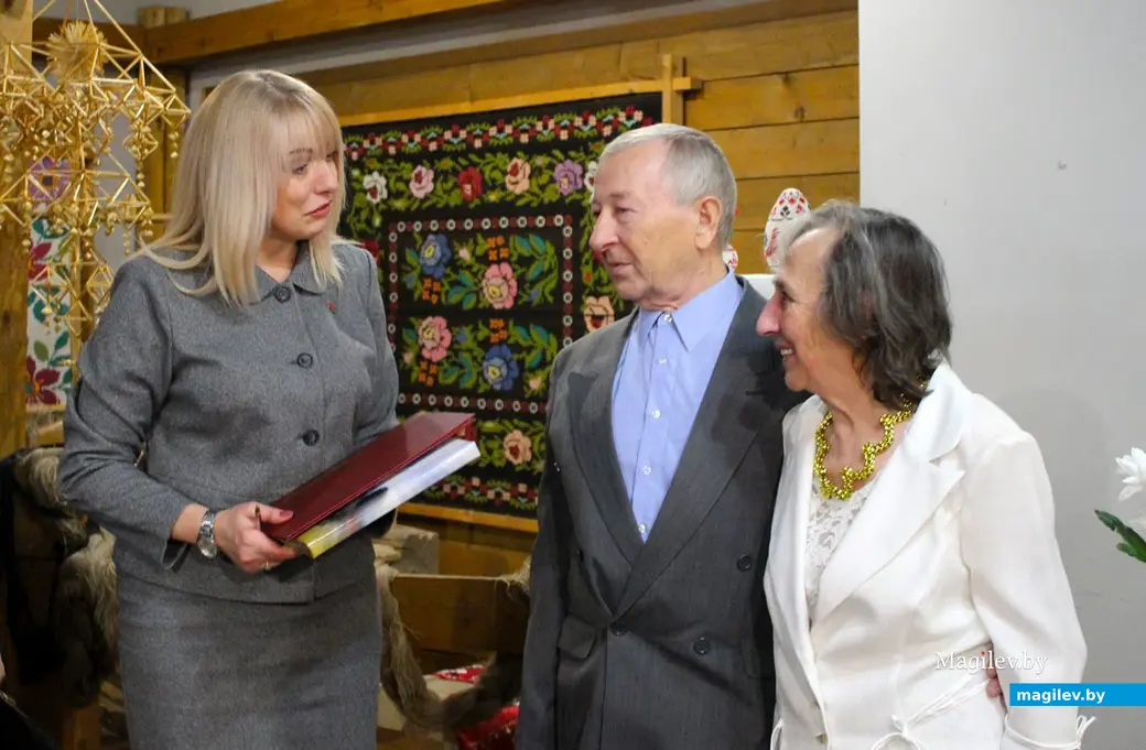 Эльза Григорьевна и Виктор Иванович Гаврюшенко. Музей этнографии Могилева. 6 декабря 2023 года.