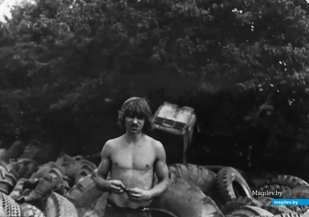 Серега Пароход в районе регенераторного завода. Могилев, конец 1970-х годов.