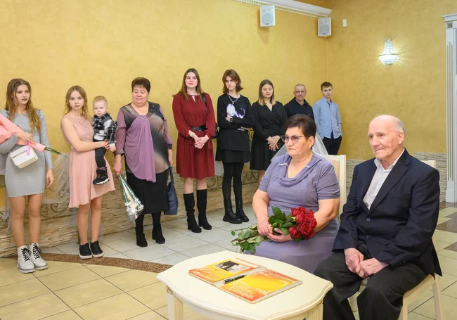 «Раньше б исполнилось 18 – раньше б поженились»