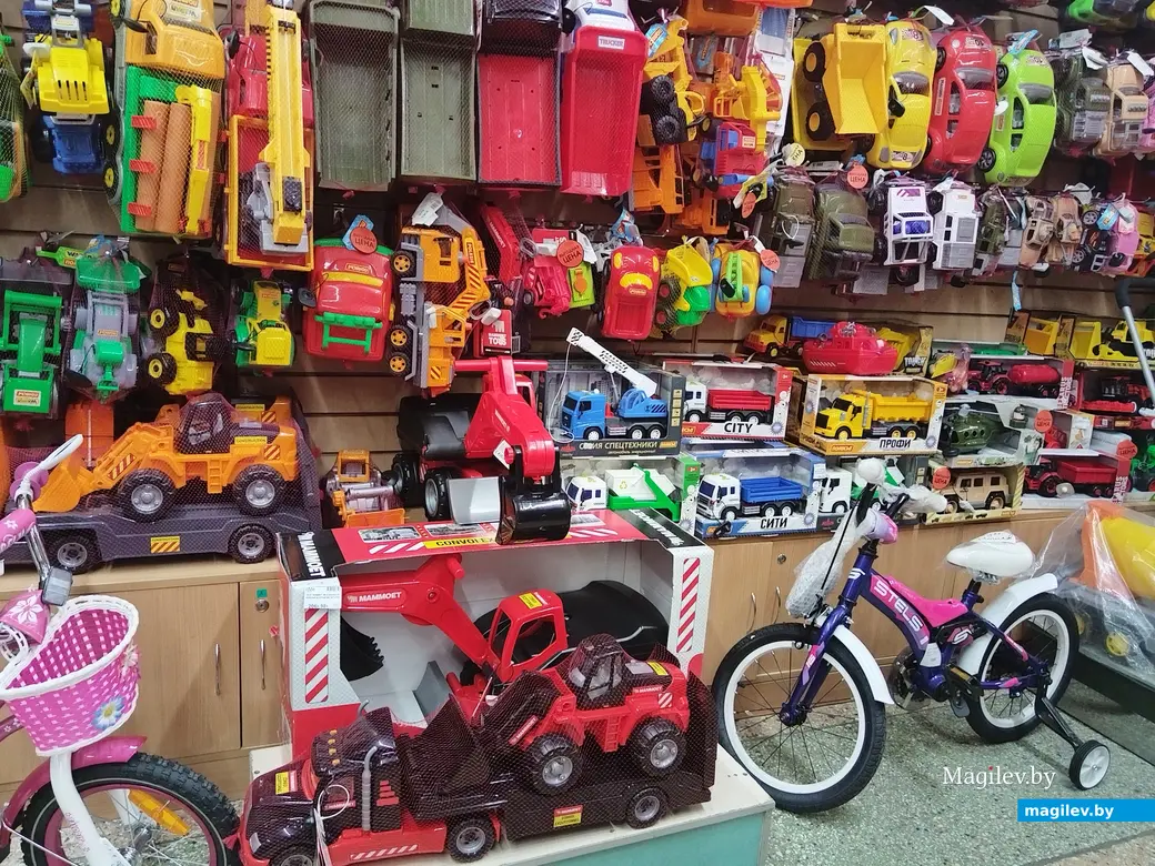 Декабрь 2023 г. Могилев. Цены на игрушки.