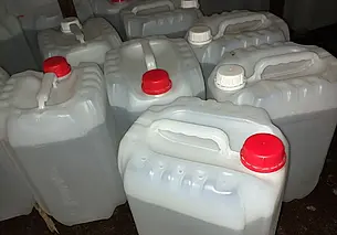 В Быховском районе задержан грузовик с нелегальным спиртом. Изъято более 4 тысяч литров