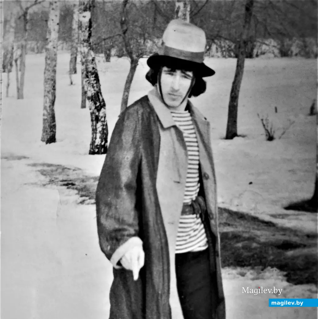 Филиппу и в трех шапках хорошо. Могилев, 1970-е годы.