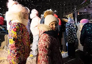 «Мама, мне не надо подарков – хочу, чтобы ты была в Новый год дома…»