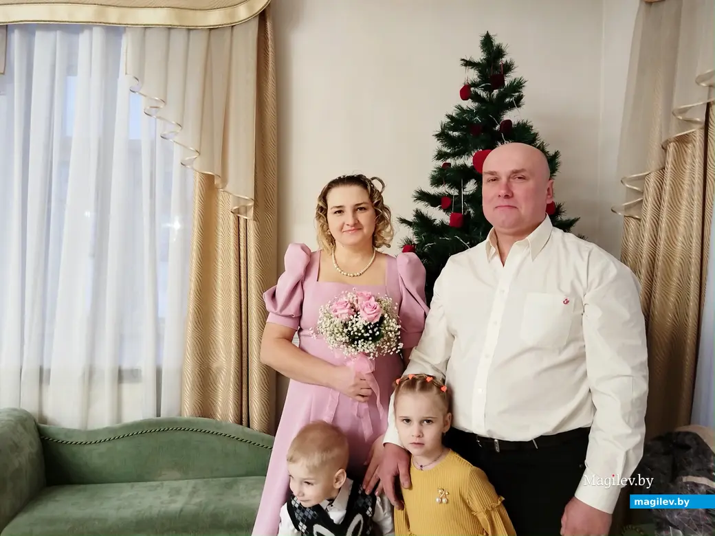 ЗАГС, Могилев. 16.12.2023 г. Мужем и женой стали Юрий Шитиков и Алеся Манченко.